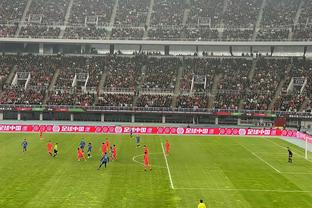 克里夫巴斯6-0马里乌波尔提前夺冠 中国女足门将朱梦迪替补出场